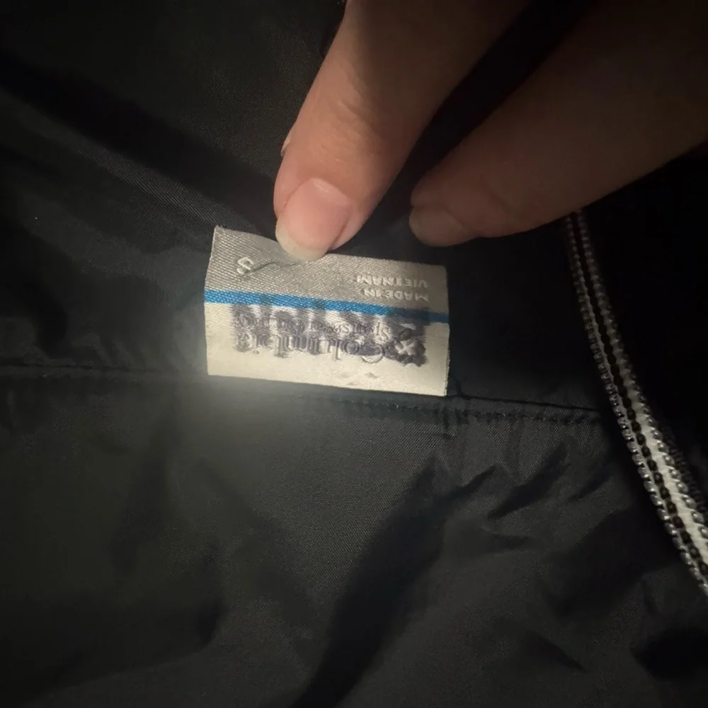 Columbia Women's Black Ski Jacket - Picture 2 of 4